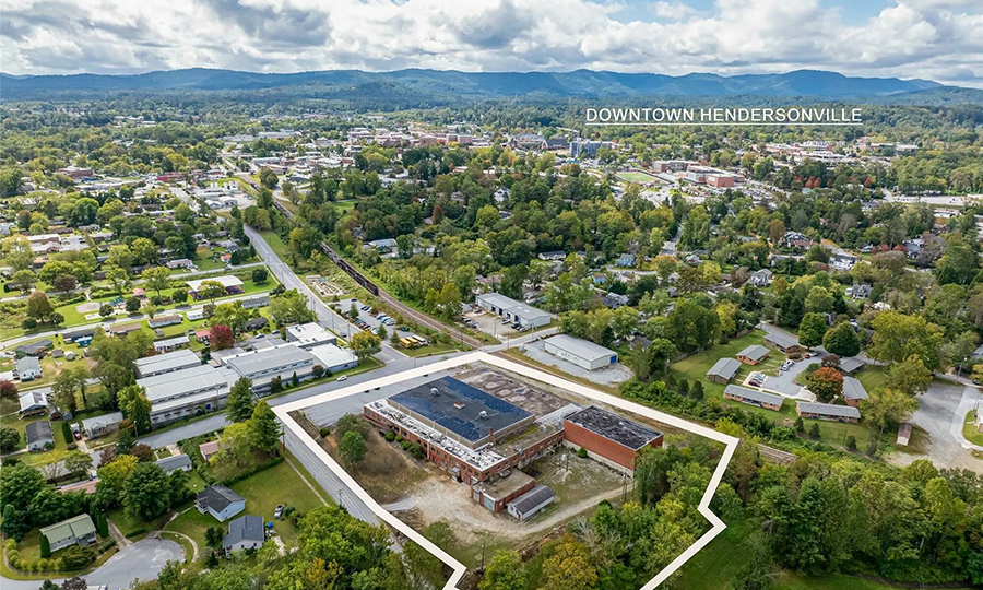 Industrial Property Available Now: 701 Oriole Drive in Hendersonville